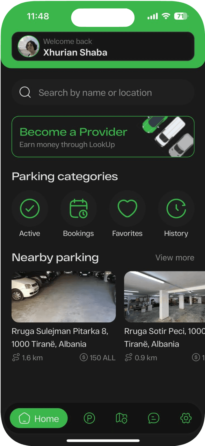 The LookUp home screen with nearby parking